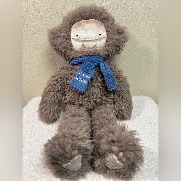 Slumberkins Large Bigfoot Yeti Sasquatch Plush Stuffed Animal Brown